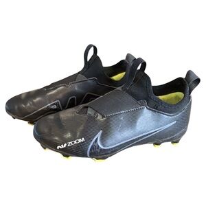 Nike Phantom GT Academy FlyEase Air Zoom Cleats Black FG - Youth 3Y